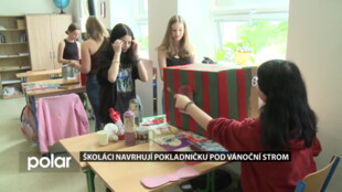 Školáci ve Frýdku-Místku navrhují podobu nové pokladničky pro sbírku Vánoční strom
