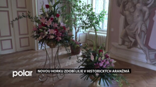 Zámek Nová Horka zdobí lilie v historických aranžmá, připravil je florista Slávek Rabušic