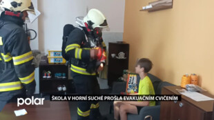 Škola v Horní Suché prošla evakuačním cvičením, hasiči museli v budově dohledat jednoho žáka