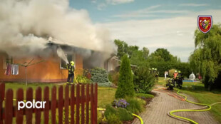 Hasiči zasahovali u požáru novostavby rodinného domu v Šenově