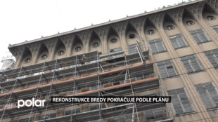 Rekonstrukce Bredy: čistí se fasáda, vyrábějí okna a připravují podklady pro architektonickou soutěž