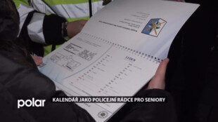 Policie vydala pro seniory stolní kalendář s užitečnými radami pro jejich bezpečnost