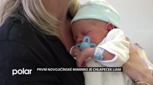 První novojičínské miminko je chlapeček Liam, narodil se na Tři krále