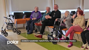 Fotograf Martin Straka potěšil besedou seniory z domova Kamenec ve Slezské Ostravě