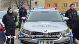Před policejními služebnami se rozblikaly majáky aut, konal se Evropský den obětí trestných činů