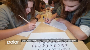 Školáci si v Muzeu Těšínska připomněli vývoj písma