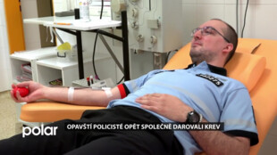 Hematologicko-transfuzní oddělení SNO zaplnili policisté. Společně darovali krev