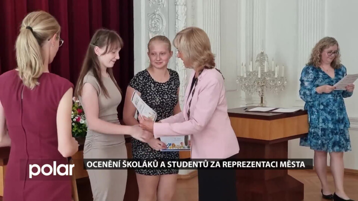 Žáci a studenti z Frýdlantu nad Ostravicí byli ocenění za výbornou reprezentaci města