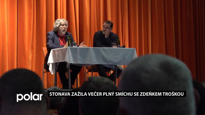 Stonava zažila večer plný smíchu s režisérem Zdeňkem Troškou