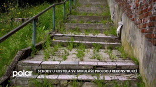 Léta chátrající schody u kostela sv. Mikuláše v Ostravě-Porubě projdou rekonstrukcí