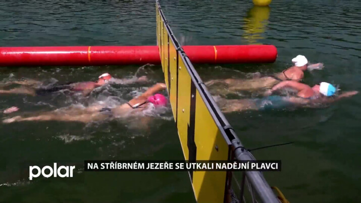 Na Stříbrném jezeře se utkali nadějní plavci ve Slezském poháru a MČR