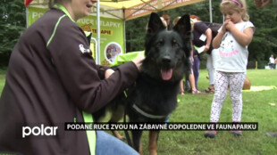 Podané ruce zvou na zábavné odpoledne ve Faunaparku ve Frýdku-Místku