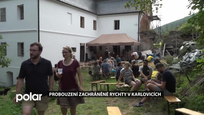 Karlovická historická rychta je zachráněna díky aktivitám hnutí Duha Jeseníky