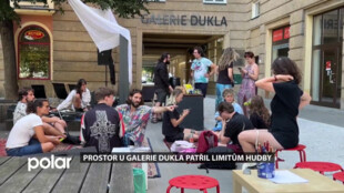 Prostor u Galerie Dukla patřil Limitům hudby. Nabídly nejen hudbu, ale i pokojíček s čajovnou