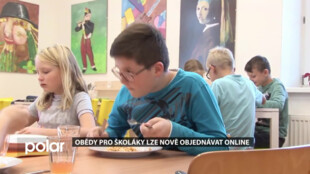 Už žádné fronty v jídelnách. Obědy pro školáky v Opavě lze nově objednávat online