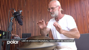 Lidé ve Stonavě poznávali krásy hry na handpan