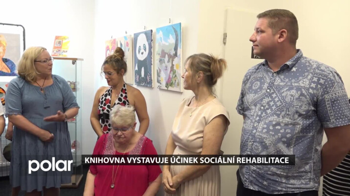 Kresby Jitky Pospíšilové vznikly v rámci sociální rehabilitace, vidět jsou v knihovně