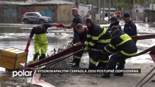 Voda v Ostravě-Nové Vsi klesla natolik, že některá čerpadla už musela být odpojena