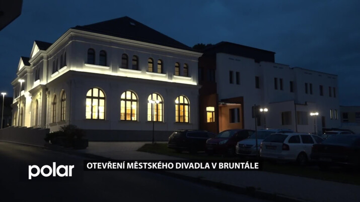 Opravené a rekonstruované divadlo v Bruntále zahájilo provoz