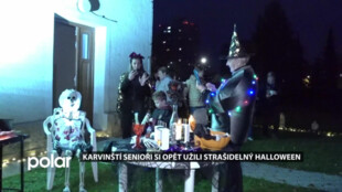 V Karviné se konal Halloweenský pochod pro seniory. Na závěr na ně čekalo strašidelné doupě