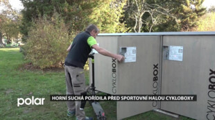 Lidé v Horní Suché jsou nadšení z nových úschovných cykloboxů před sportovní halou