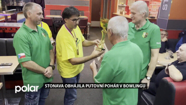 Stonavští krojovaní horníci obhájili putovní pohár v bowlingu