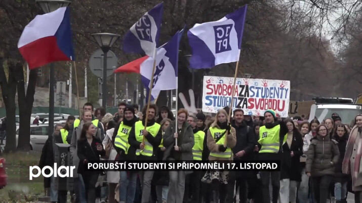 Studenti pěti gymnázií z Ostravy-Poruby si připomněli Den boje za svobodu a demokracii