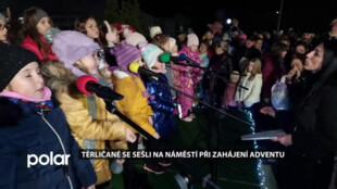 Těrličané se sešli na náměstí při zahájení adventu