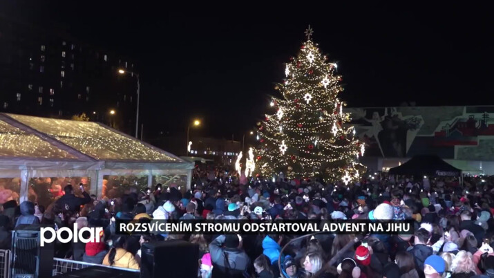 Rozsvícením stromu na náměstí odstartoval adventní program Ostravy-Jihu