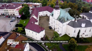 Ve frýdeckém zámku sídlí Muzeum Beskyd se dvěma stálými výstavami