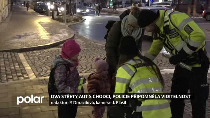 Dva střety aut s chodci v Novém Jičíně, policie připomněla viditelnost