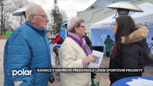 Radnice v Havířově úřadovala venku mezi lidmi, představila projekt rekonstrukce střechy sportovní haly