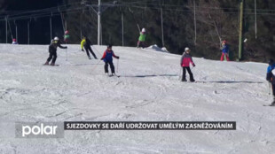 Sjezdovky v Beskydech se daří udržovat umělým zasněžováním