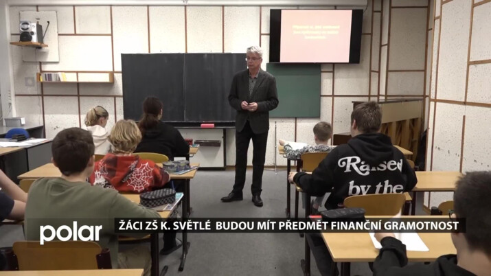 Žáci druhého stupně ZŠ K. Světlé se učí finanční gramotnosti, deváťáci ji budou mít i jako samostatný předmět