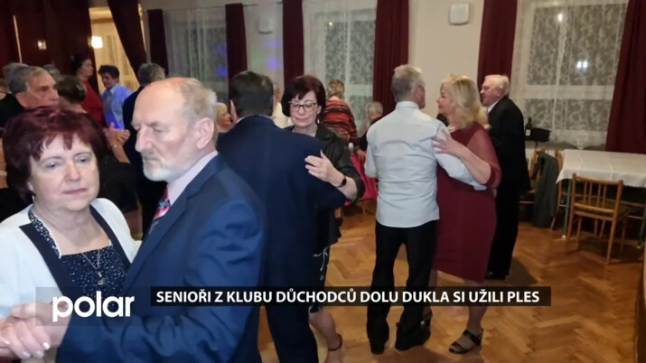 Senioři z Klubu důchodců Dolu Dukla si užili společně ples