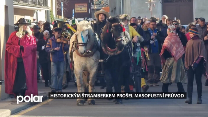 Historickým Štramberkem prošel tradiční masopustní průvod