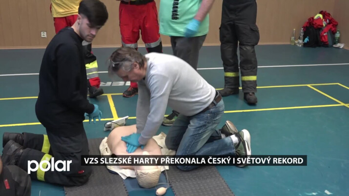 Vodní záchranáři Slezské Harty pokořili český i světový rekord v laické resuscitaci