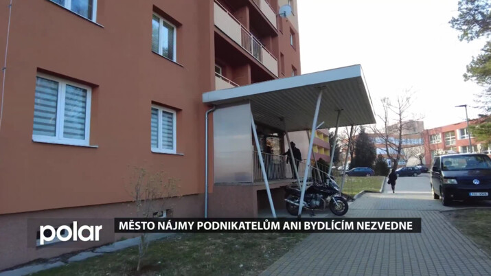 Město letos nájmy podnikatelům a bydlícím nezvedne