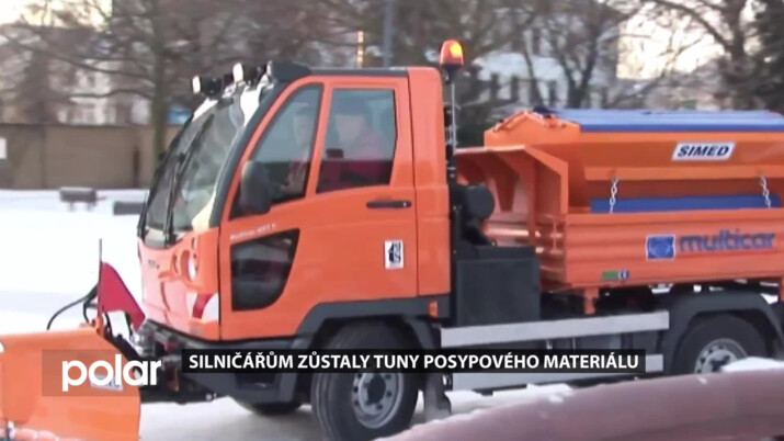 Silničářům díky mírné zimě zůstaly na skladě tuny posypového materiálu, ušetří tak miliony korun