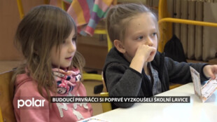 Budoucí prvňáčci si na ZŠ Bohumínské poprvé vyzkoušeli školní lavice