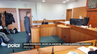 Soud potrestal muže, který vyhrožoval školám bombou. Líčení sledovali studenti