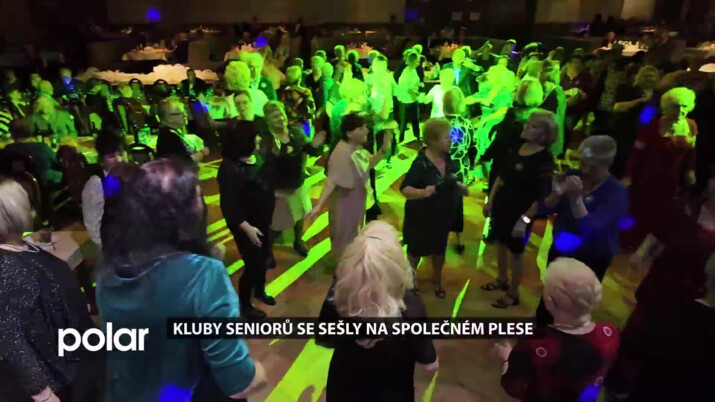 Havířovské kluby seniorů se sešly na společném plese