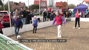Na karvinském stadioně se konal fotbalový nábor děvčat různých věkových kategorií
