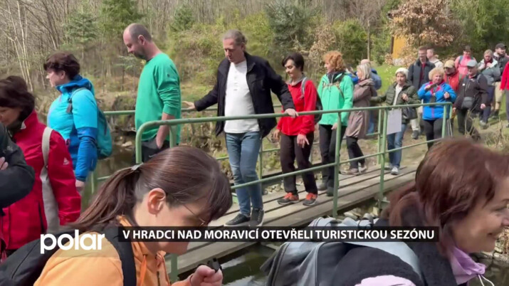 Otevírání turistické sezony v Hradci nad Moravicí nabídlo i komentovanou prohlídku Weisshuhnova kanálu