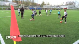 Mladí fotbalisté ve Frýdku-Místku už mohou trénovat na novém povrchu
