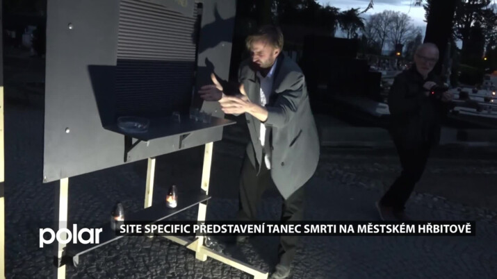 Multižánrový festival Další břehy se odehrával i na Městském hřbitově v Opavě