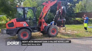 Nový Jičín obohatí dar z italské Novellary, zatím je schovaný pod plachtou