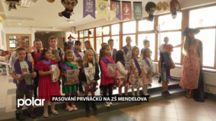 Na ZŠ Mendelova v Karviné-Hranicích zažili letošní prvňáčci pasování v kouzelnickém duchu