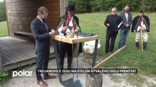 Trojanovice jsou majitelem bývalého Dolu Frenštát, smlouvu symbolicky podepsali u zvoničky