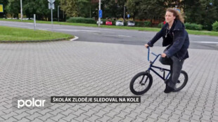 Školák sledoval zloděje na kole až do jeho dopadení. Policisté mu za odvahu poděkovali